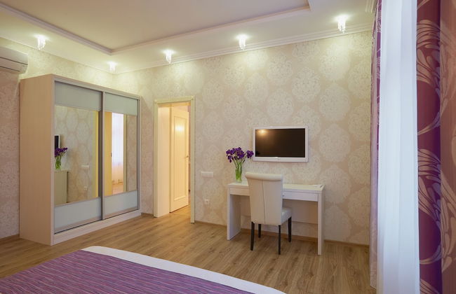 Lviv Apartments - Photo 30