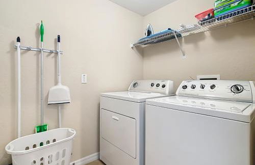 Disney Getaway 3BR Home Private Pool Oasis - Foto 12