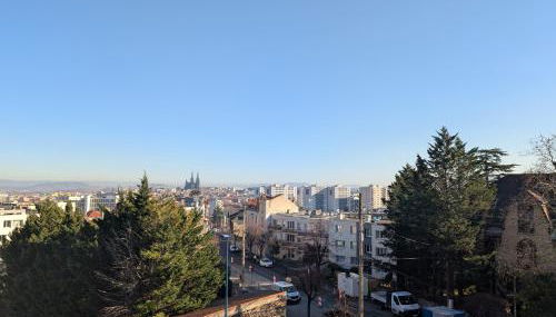 L'appart le 19 , F3 proche centre vue cathédrale, 2 chambres - Foto 2
