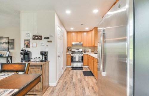 Coulterville Home with Gazebo Near Lakes and Hiking! - Foto 10