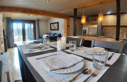 Private Lake waterfront 8 min to skiing - Foto 2