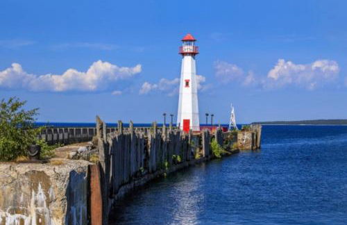 St Ignace Escape - Close to Ferry - Foto 6