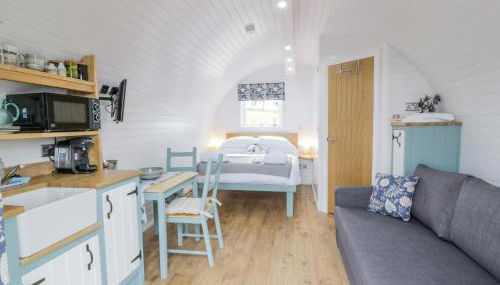 Laird Lodge 2 - Photo 5