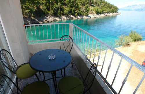 Robinson Bella - Foto 55