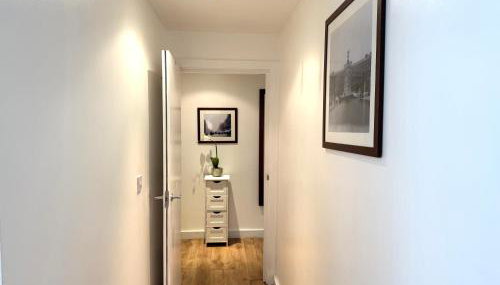 Central Brick Lane 2 Bedroom Flat - Private Patio - Foto 3