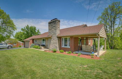 Home with Hot Tub and Deck about 3 Mi to Ark Encounter! - Foto 37