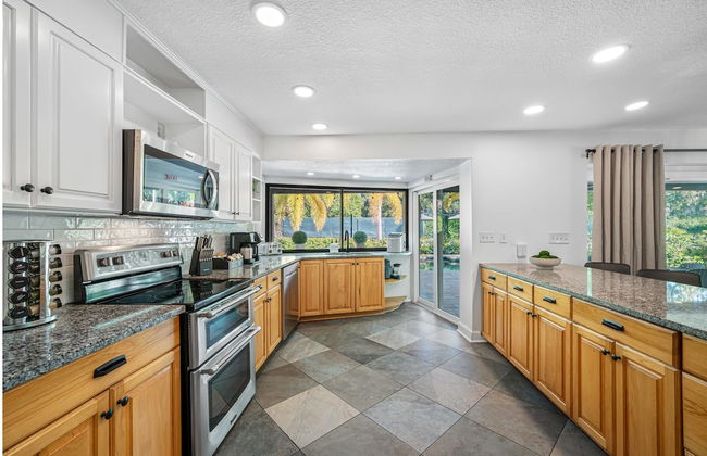 Court Haven Paradise: Your All-in-one Getaway - Foto 7