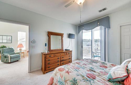 Sunset Beach Condo with Balcony, 5 Mi to the Ocean! - Foto 15