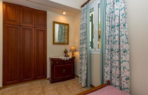 Yiolanda Pool Villa by "Elite" - Foto 42