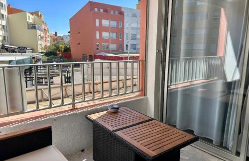 Climatisé et Spacieux avec Terrasse, Centre Port et Proche Mer - 6 Personnes - Foto 34