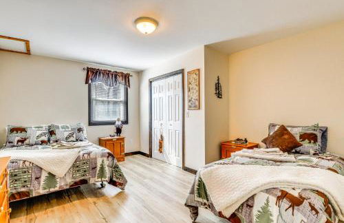 Riverfront Peru Cabin about 2 Mi to Lake Champlain! - Foto 19