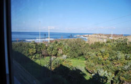 Casa Punta Barcarello, Sferracavallo fronte mare e tramonti da sogno, a due passi dalla splendida spiaggia di Mondello - Foto 5