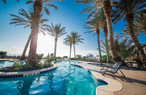 Cozy Beach Home with Resort Amenities, Oceanbay, lake views and 3 decks! - Foto 1