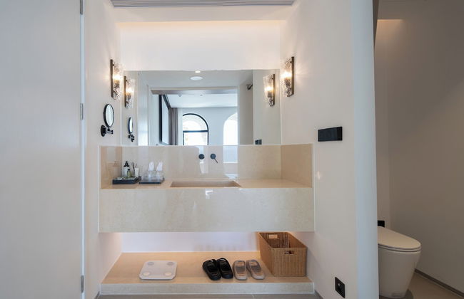 Miyue Roman Holiday Bubble Pool hotel - Photo 34