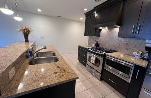 Third Floor Suite with lots of amenties - Foto 3