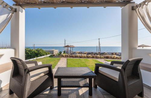 Skyros Trias - Photo 2