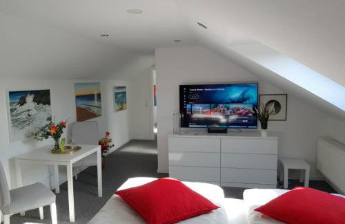 Nordsee Ferienwohnung im Künstlerhaus bei Husum - keine Monteure Arbeiter - Foto 6