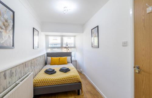 Open Mind Property - 4 Beds 2 Bathrooms & Parking - Photo 19