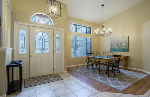 Coburn Cabin @ Country Club Game Room New Central AC Pet and Family-Friendly - Photo 8