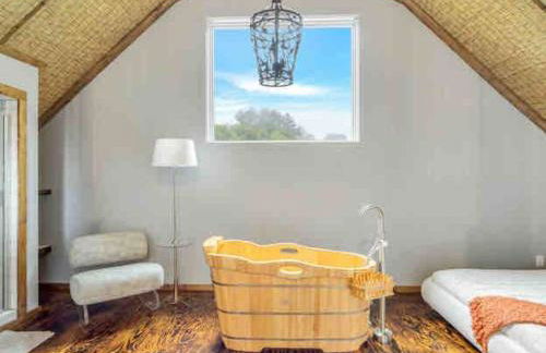 Barn Vibes + Petting Zoo + Hot Tub! - Foto 39