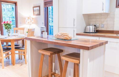 Family friendly, lovely Lakeland lodge with private parking and a patio - Foto 7