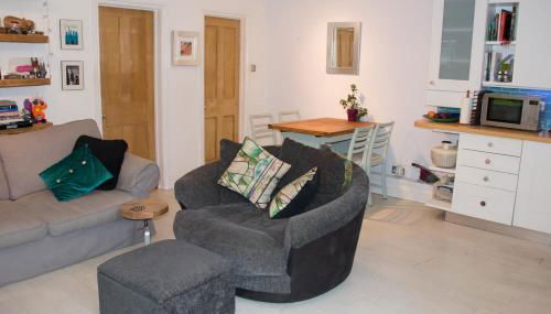 Cute & cosy 1 double bedroom garden flat - Foto 3