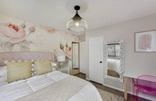 The Creative Experience 3 bedroom Residential Home - Photo 12