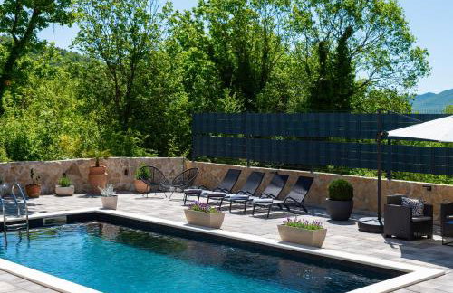 Luxury Villa Andrea Vrzika in forest near the sea with heated pool - Foto 3