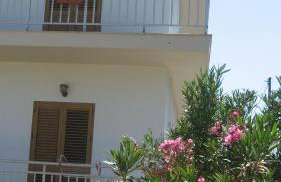 St Paul and Peter's House - Foto 65