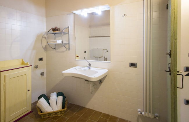 Graceful Holiday Home in Acqualagna With Swimming Pool - Foto 65