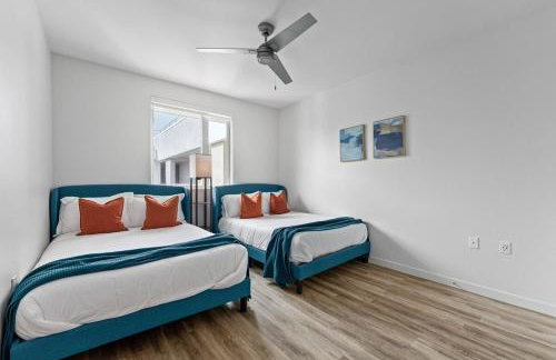 Nautical Knees Water View Pool, Jacuzzi and Gym - Foto 23