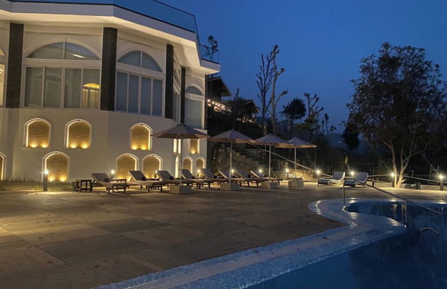 A Majestic and Luxurious Villa Overlooking the Ganges - Foto 15