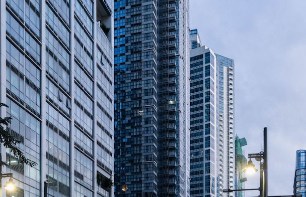 Luxury 2BR Gem in One Uptown, bgc - Photo 38