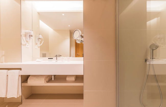 The Patio Suite Hotel - Photo 23