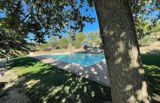 Detached Villa - Sleeps 10 - Pool - Pergola - Playground for Children - Wifi - Foto 51