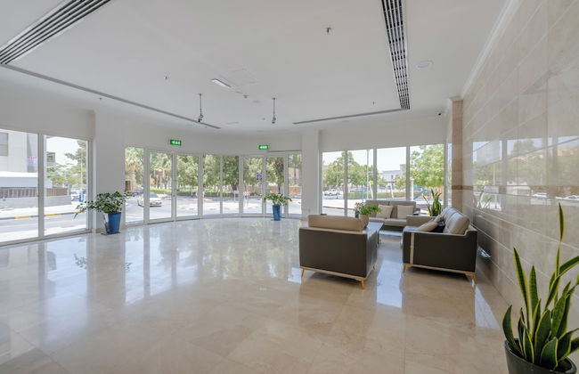 Marco Polo - Spacious Studio Lush View - Photo 2