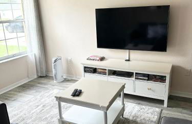 Tranquility Home near Beaches - Foto 29