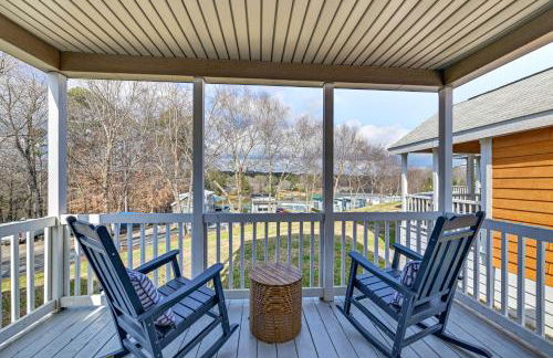 Less Than 1 Mi to Lake Norman Marina Home with Pool Access - Foto 1