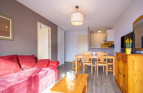 Appartement cosy pour 6 personnes avec balcon, parking et accès aux pistes - FR-1-695-9 - Foto 1