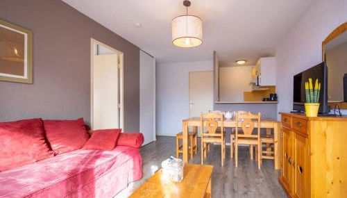 Appartement cosy pour 6 personnes avec balcon, parking et accès aux pistes - FR-1-695-9 - Foto 1