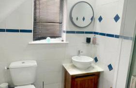 Amazing Location - City of London- 2 Bedroom Stunning Canal View House With Private Garden,Parking & Balcony - Foto 42