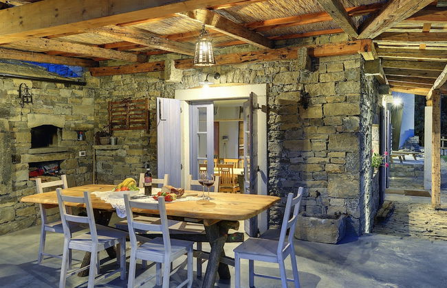 Magnificent Villa in Groznjan With High-end Kitchen & Pool - Foto 29