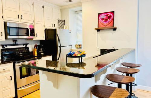 Historic Honky Tonk Hideaway - Foto 10