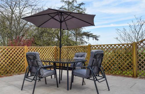 The Courtyard - Photo 14