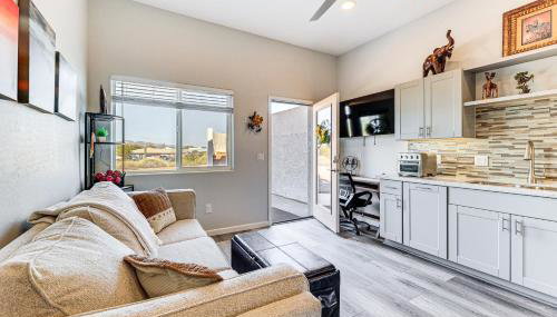 Cozy Couples Retreat with Views in Apache Junction - Foto 5