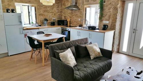 Cantinho D'Aldeia - Foto 2