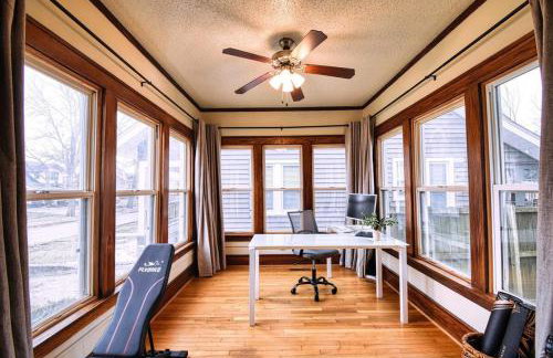 New Listing - Tranquil Retreat with Hot Tub - Foto 5