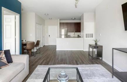 Landing Modern 2BD Pool Clubhouse - Foto 5