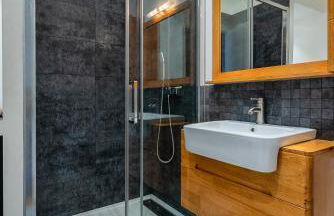 Centre, deux pièces, calme, terrasse plein sud - Foto 12