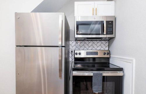 Sojourn Beach Side Paradise Cove Suite - Photo 11